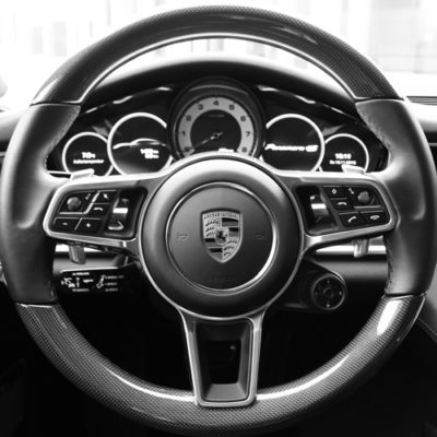 letsmietaporsche Huawei Mate Rs und Porsche Panamera Aktion