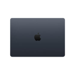 Apple MacBook Air 13 Zoll (2024) mit M4 Chip in der Rückenansicht.